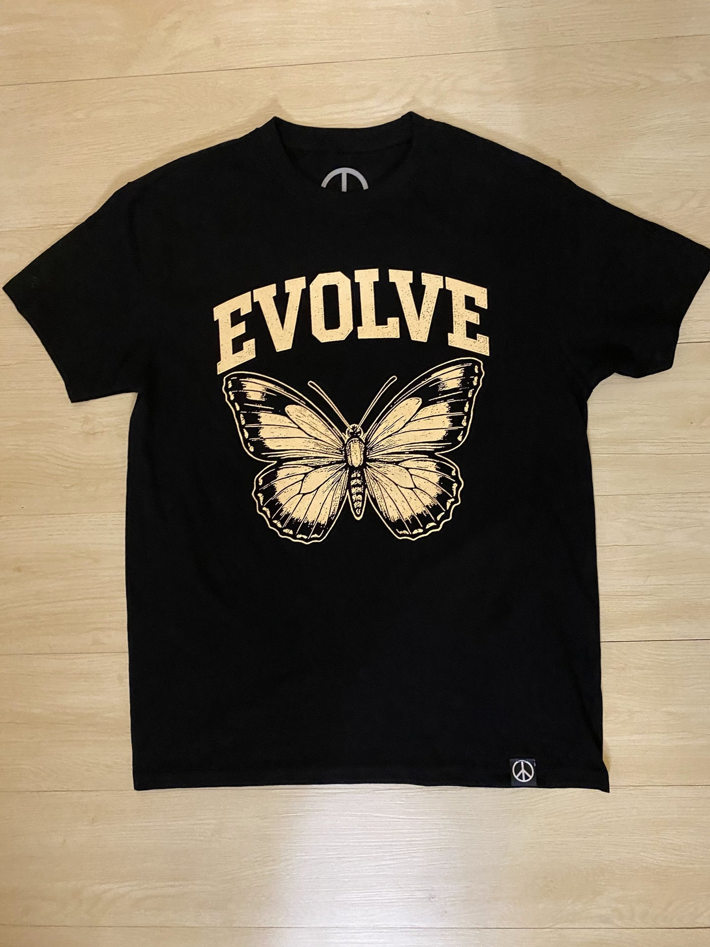 Butterfly Evolve Oversized Version in Black