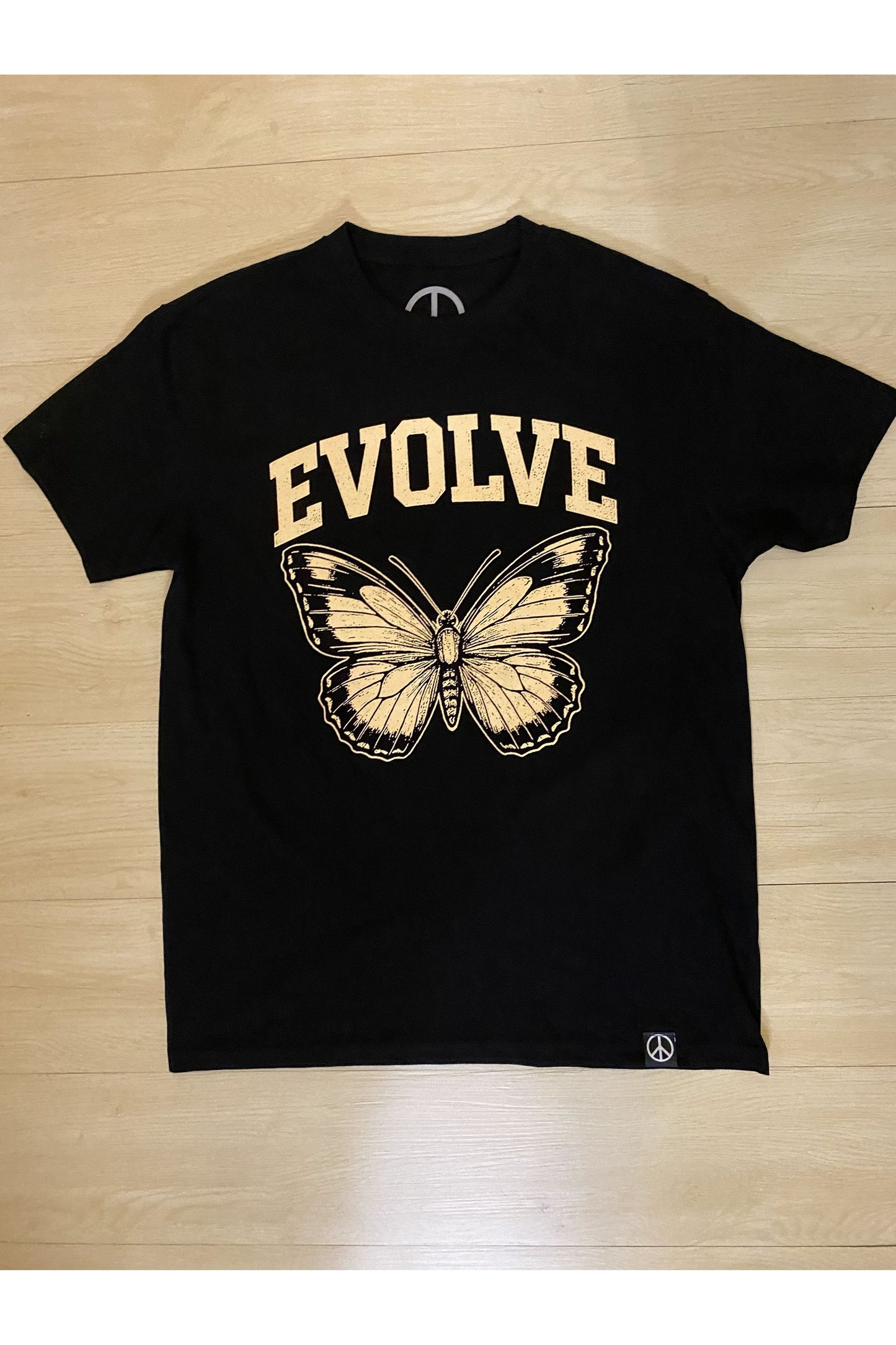 Butterfly Evolve Oversized Version in Black