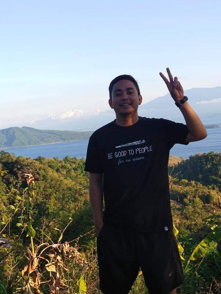 Hippies Philippines T shirt - Be Good (Black)