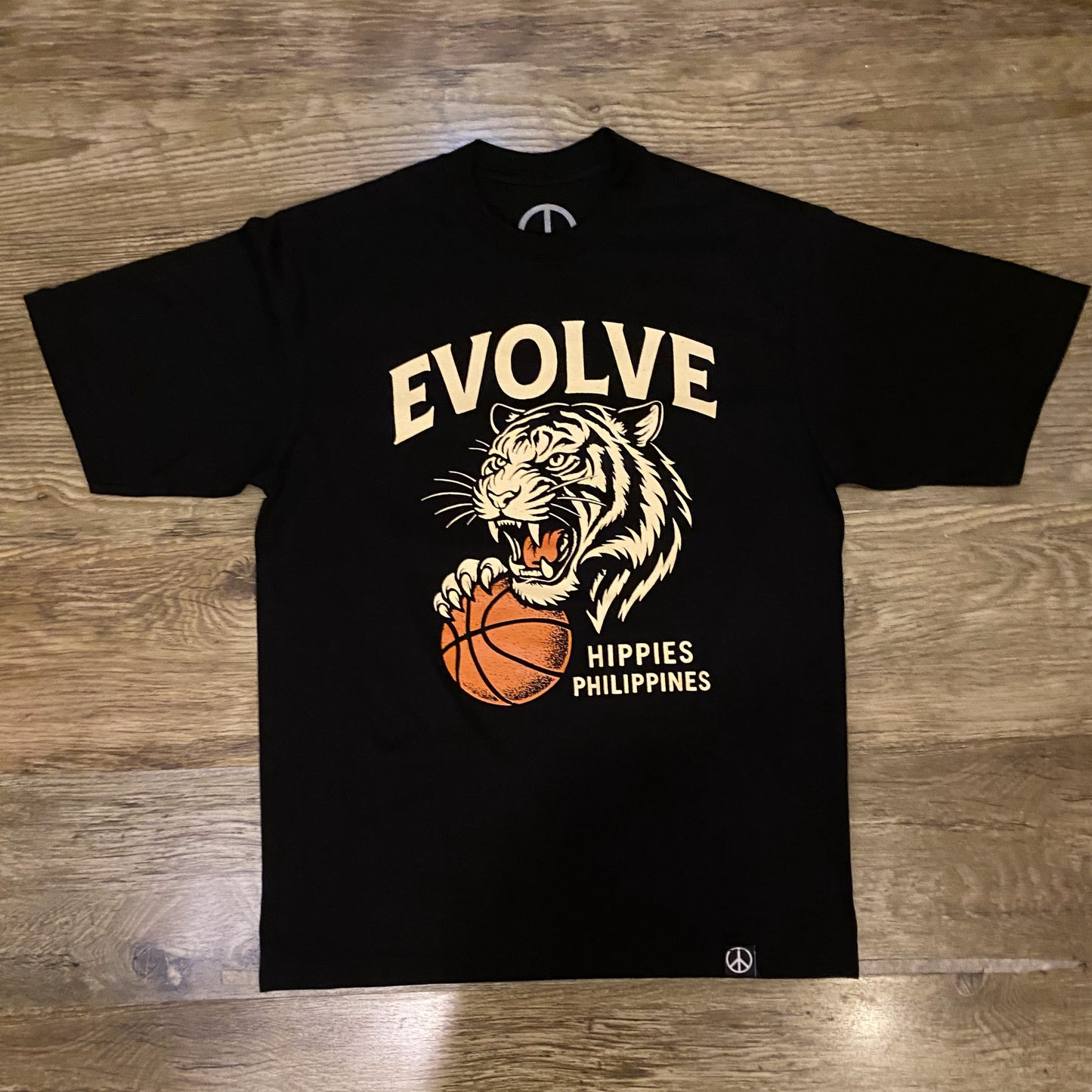 Oversized Version  - Roar & Evolve in Black
