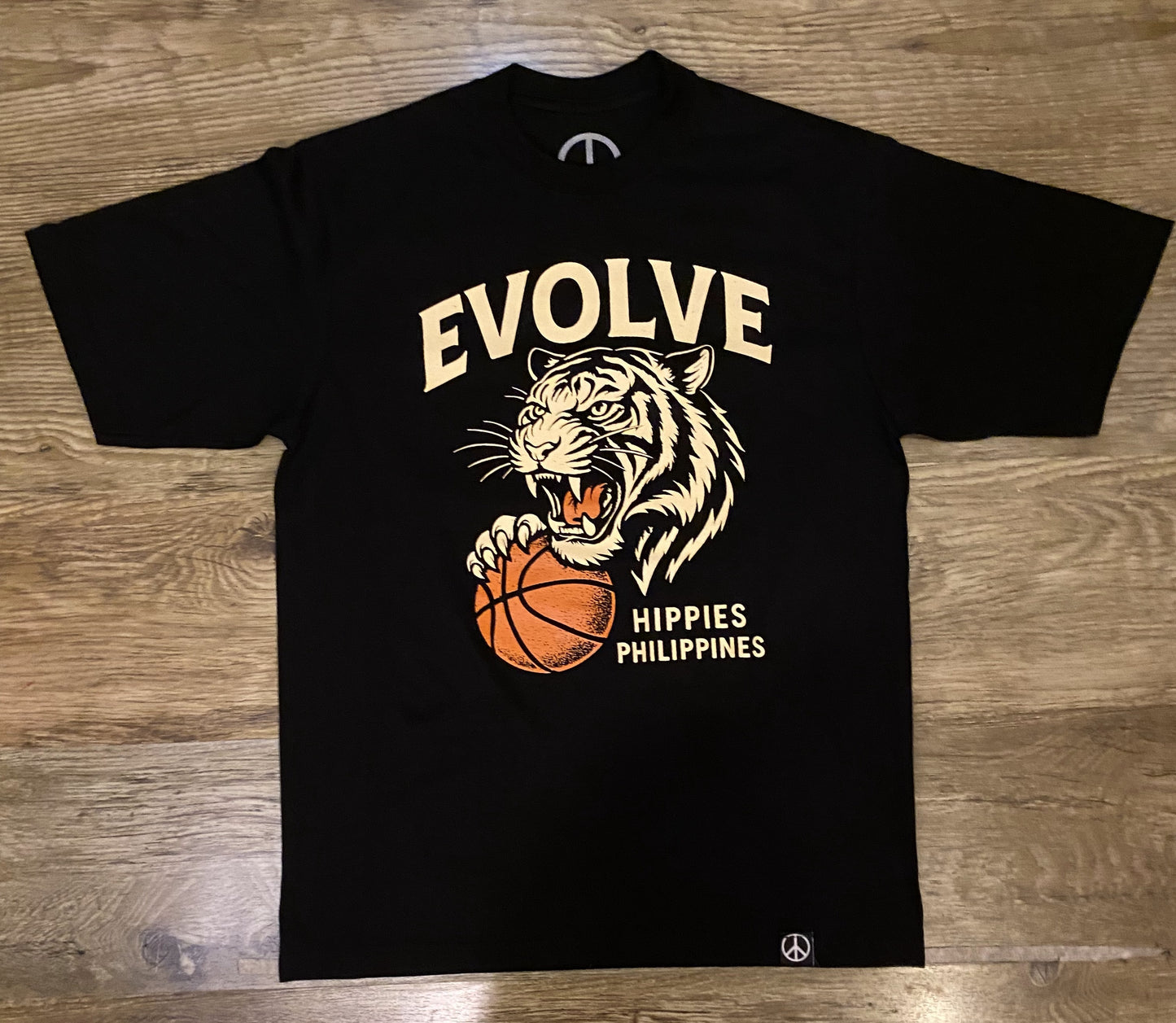 Oversized Version  - Roar & Evolve in Black