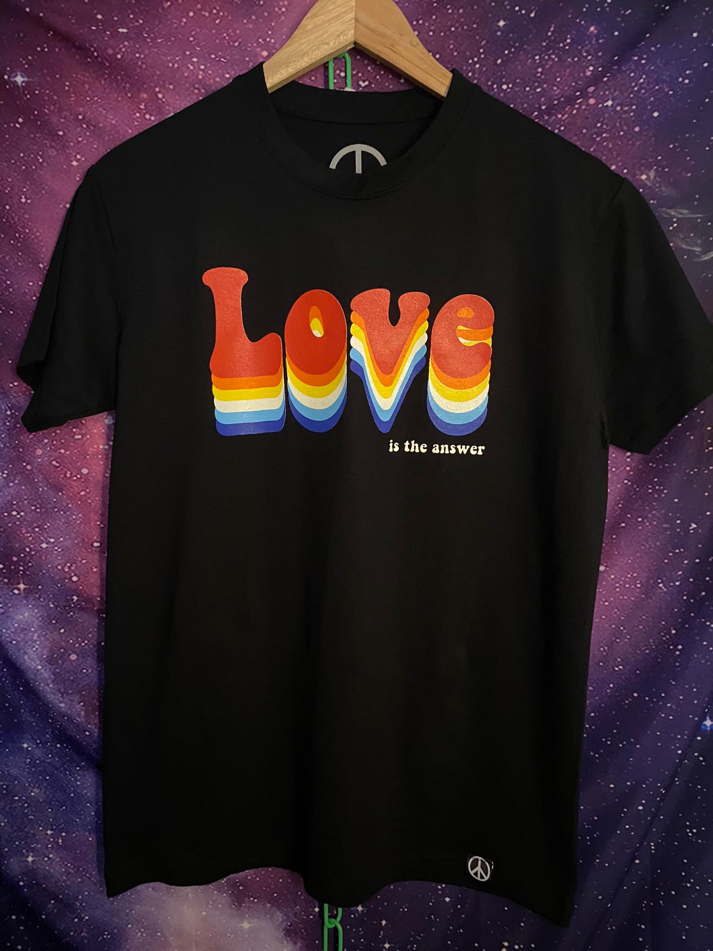 Hippies Philippines T shirt -  LOVE is the answer