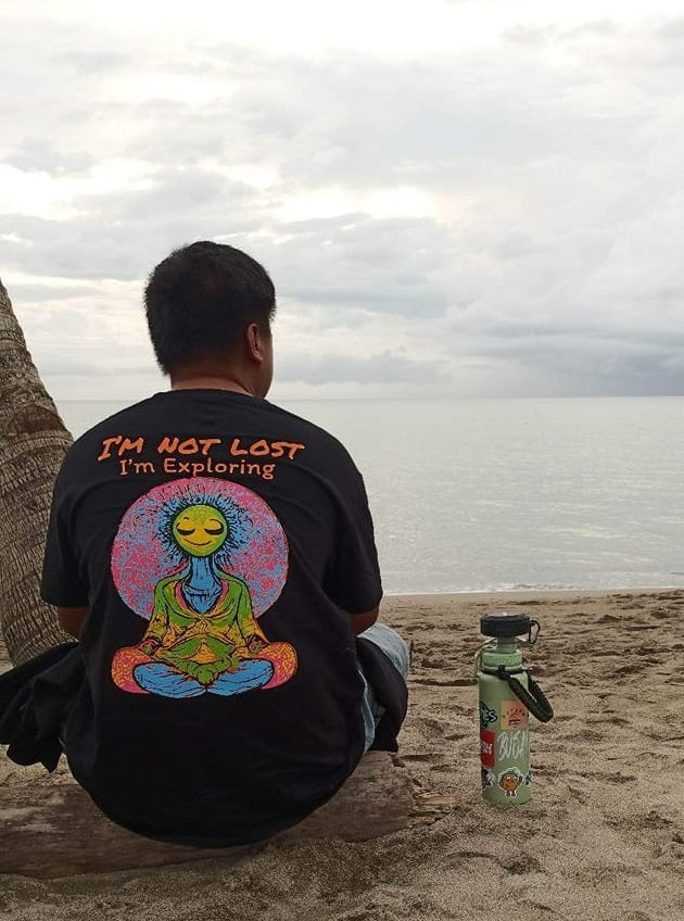 I'm Exploring Tee in Black