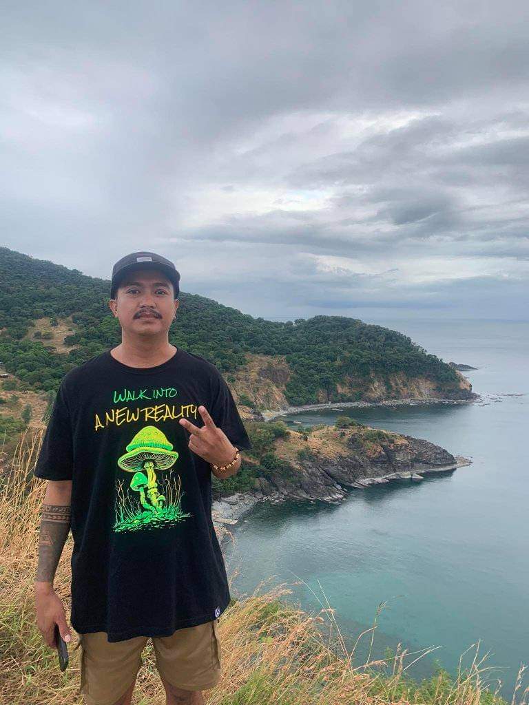 New Reality Tee in Black