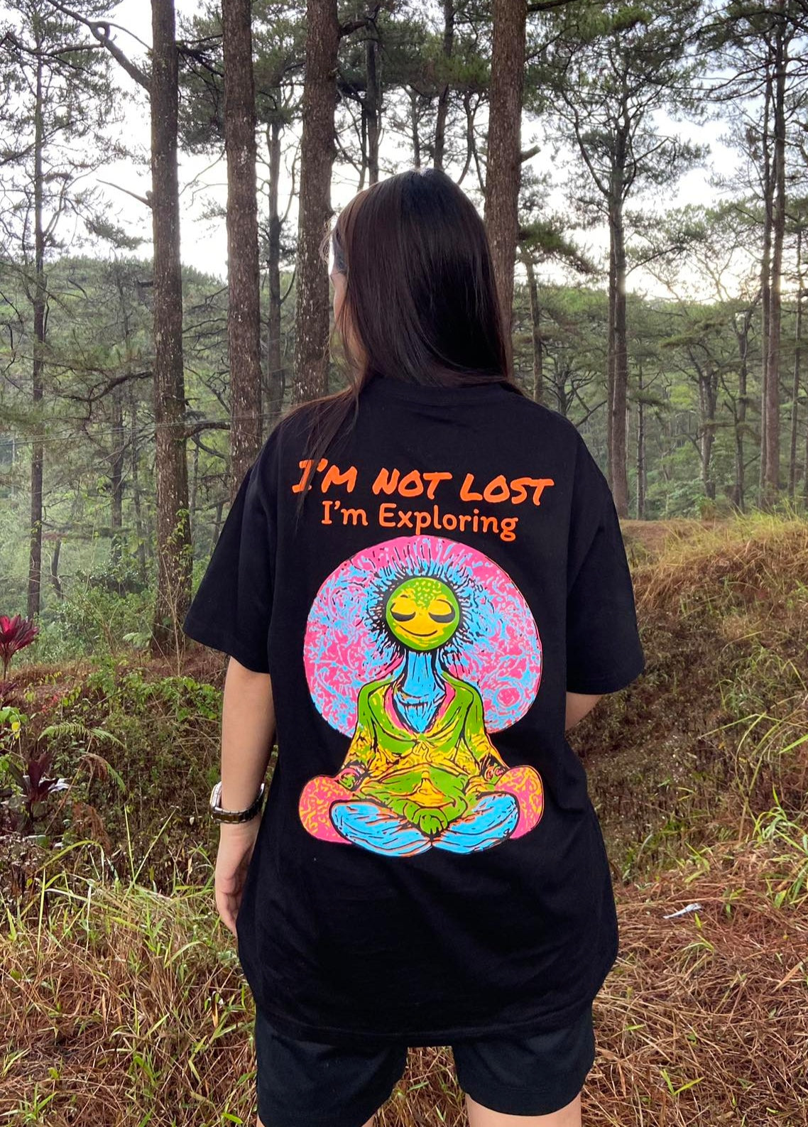 I'm Exploring Tee in Black