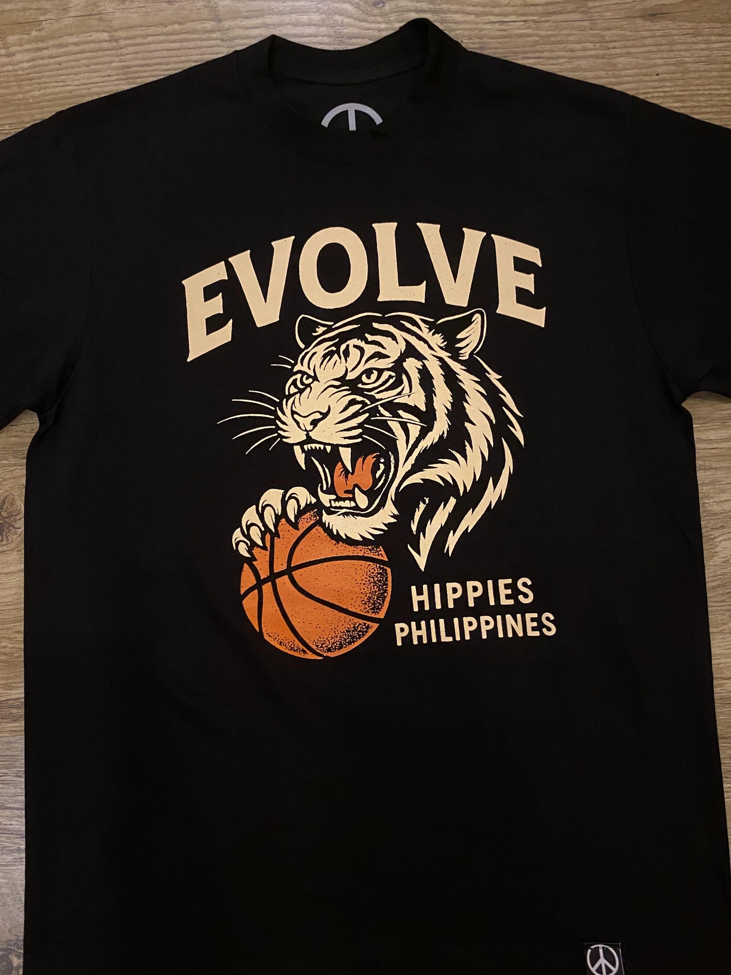 Tiger Evolve Oversized Version - Hippies Philippines T shirt